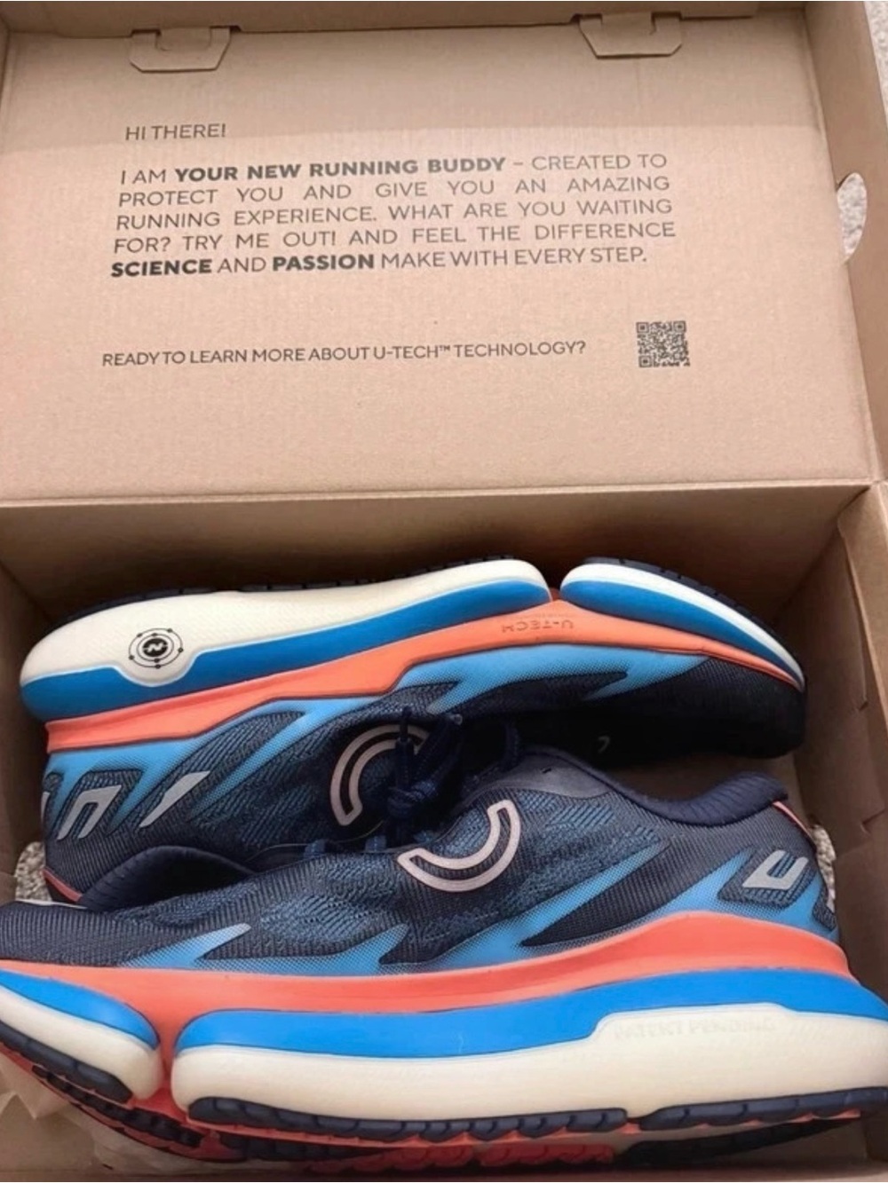 True Motion U-Tech Vichara Mene running shoes, size 10